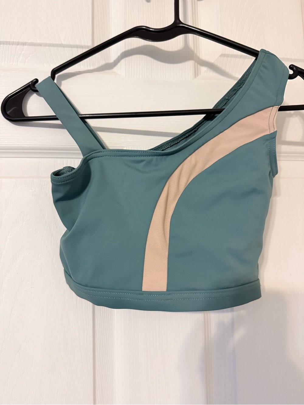 Lumi Teal One-Shoulder Tank with Beige Swoop